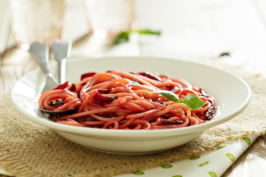 Beet spaghetti, pasta