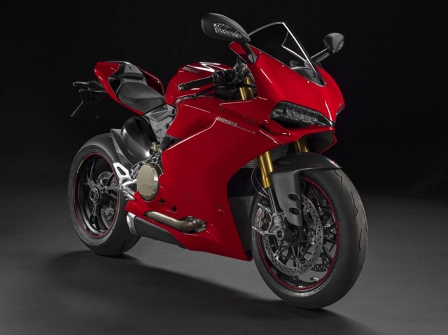 2015-ducati-1299-panigale-s-01-1