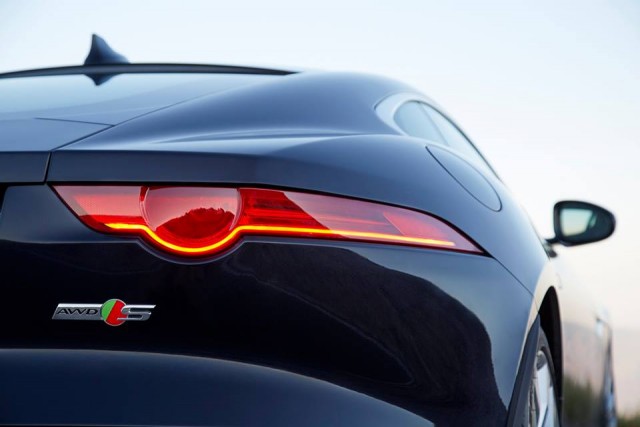 Jaguar_TypeF_AWD