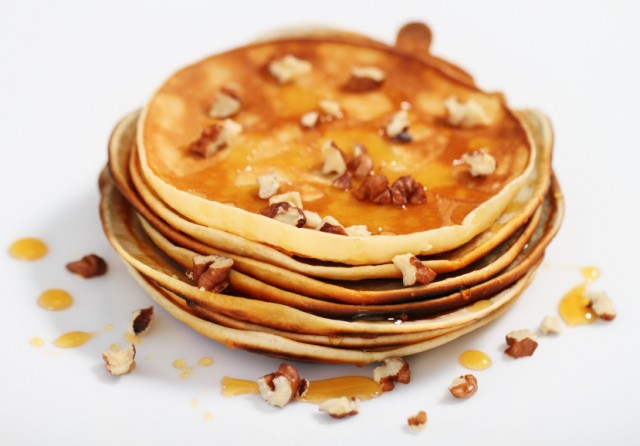 pancakes with walnuts and honey