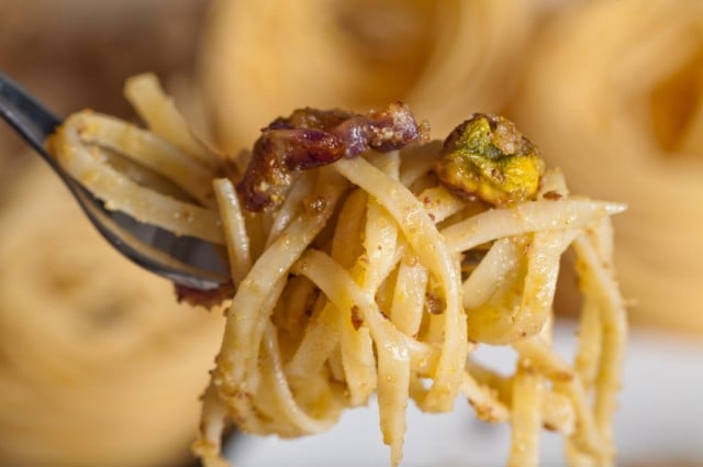 spaghetti with prosciutto and Brussels sprouts