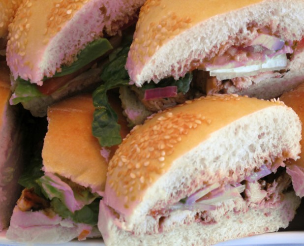 Chicken Sandwich: avocado, red onions, lettuce, tomato