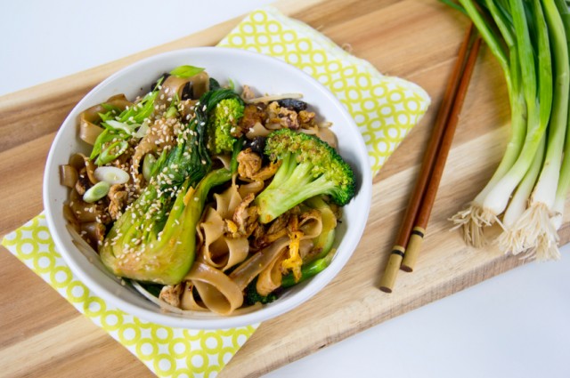 Fried Noodles, Broccoli, Stir Fry