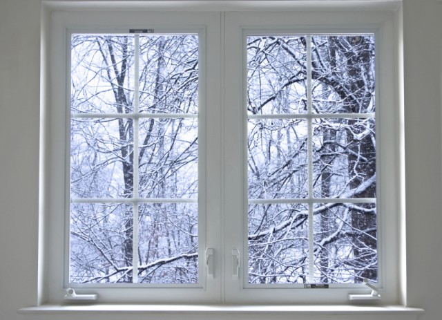 Buying a home in the winter winter-window-snow-trees-home-e1419606340452.jpg