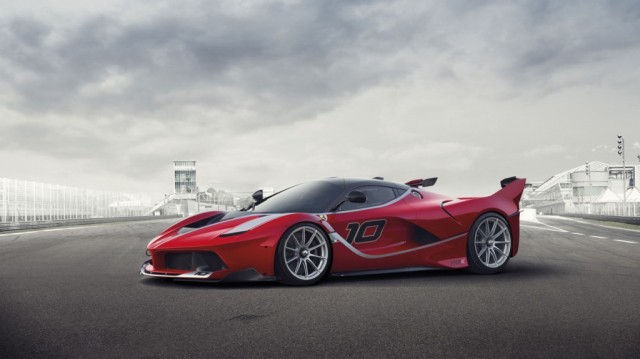 141202-ferrari-fxxk33056-1