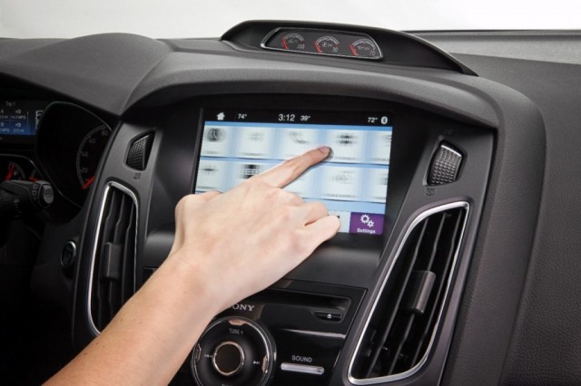 FordSYNC3_04_HR