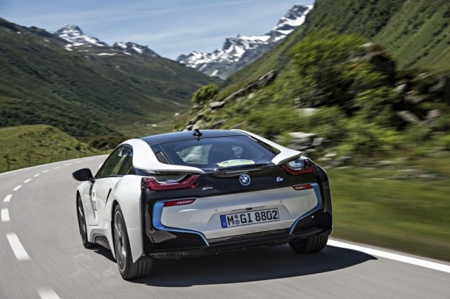 BMW i8