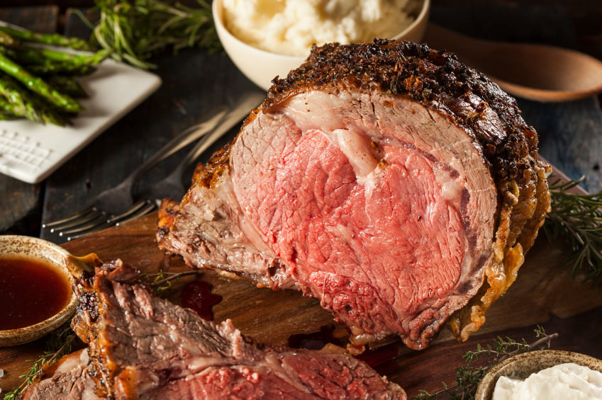 7 Easy Recipes That Anyone Can Make for Christmas Dinner