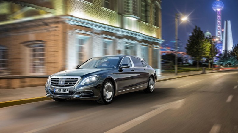 2015-S-CLASS-S600-MAYBACH-FUTURE-GALLERY-012-GOE-D-e1436474842841.jpg