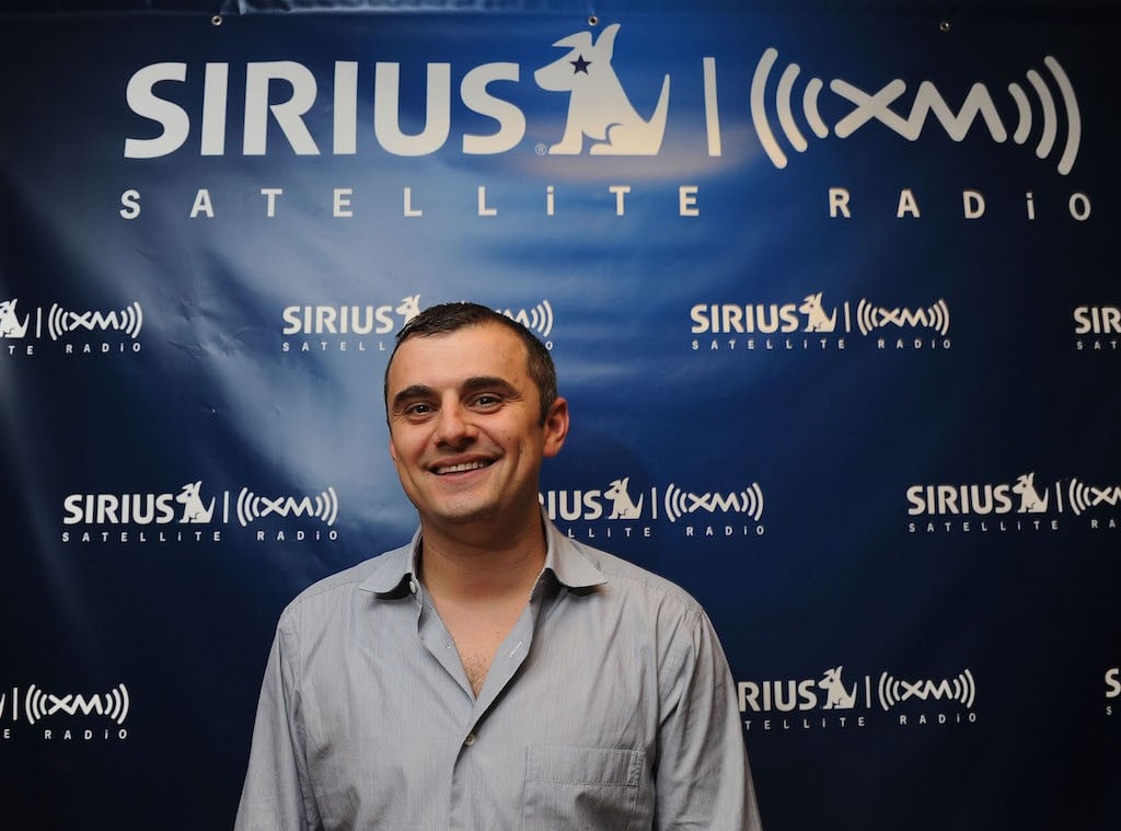 Internet personality Gary Vaynerchuk visits the SIRIUS XM Studio on August 25, 2010 in New York City. (Photo by Jason Kempin/Getty Images)