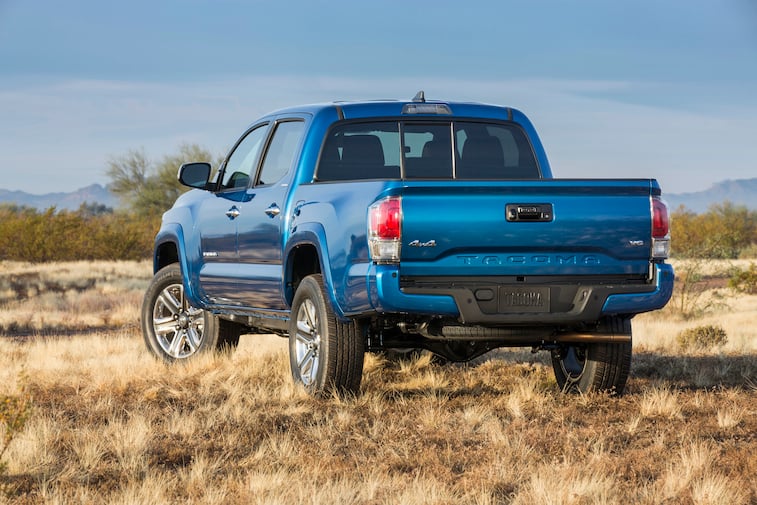NAIAS_2016_Toyota_Tacoma_002