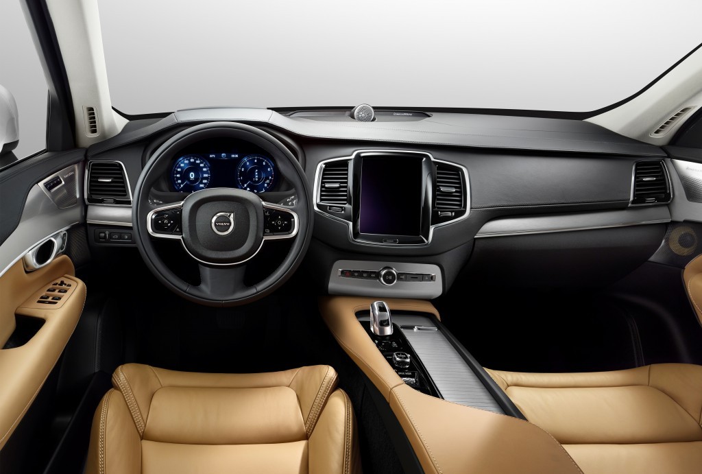 Volvo XC90 interior