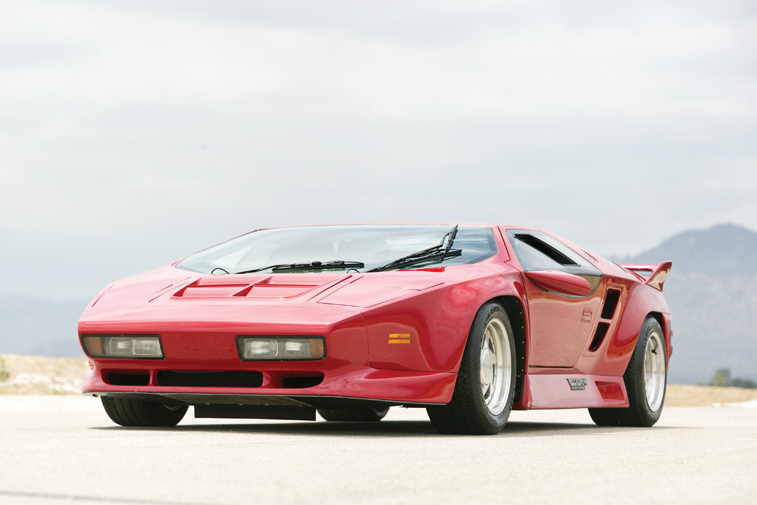 1989-1992 Vector W8
