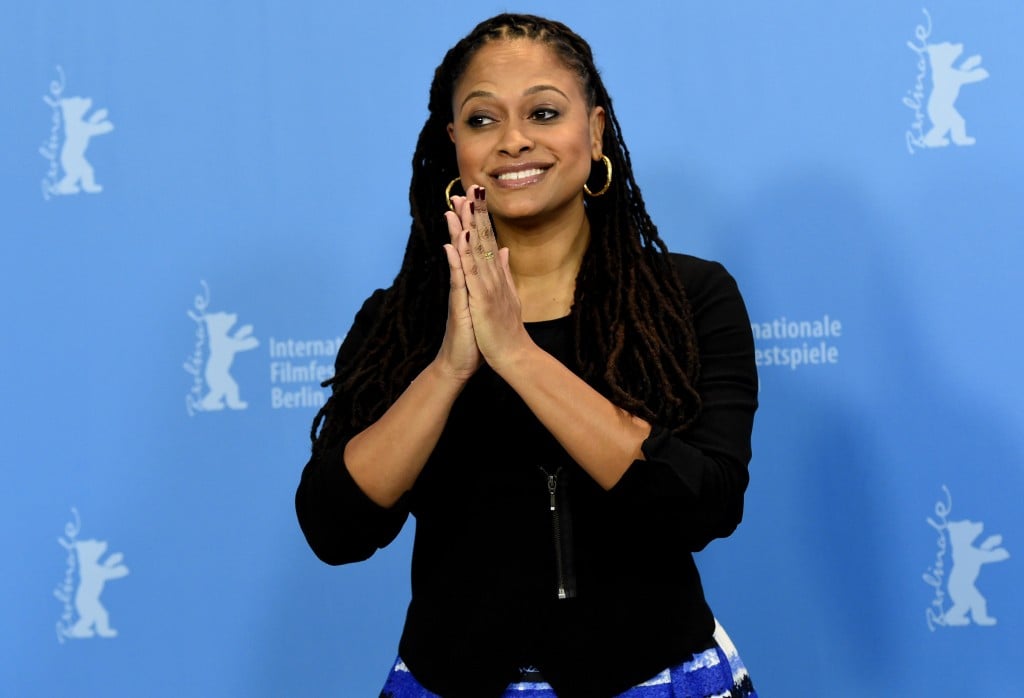 Ava Duvernay claps her hands Ava Duvernay claps her hands