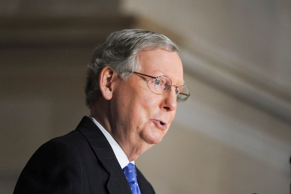 Mitch McConnell taler under Kongressens dedikation af busten af Churchill den 30.oktober, 2013 i København, DK. (Foto af Kris Connor / Getty Images)