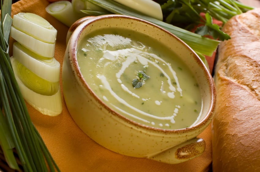 Leek soup, green stew