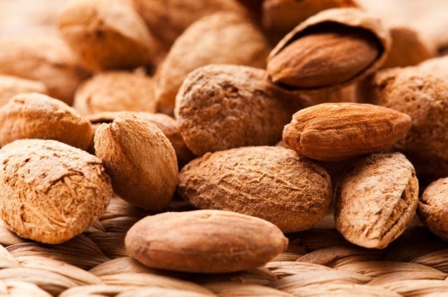 Sweet almonds