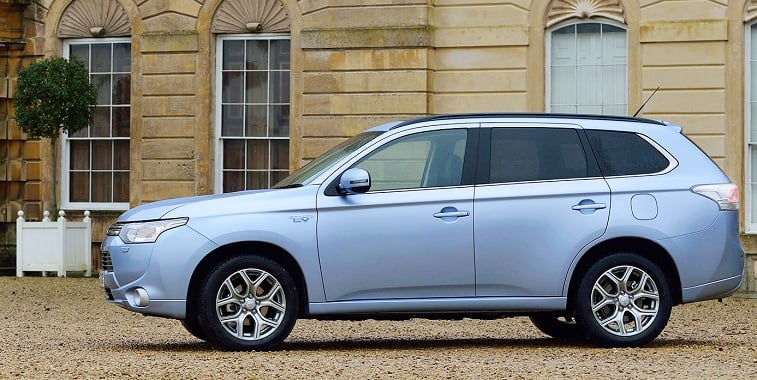 outlander plug in