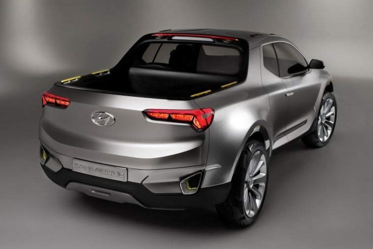 42736_Santa_Cruz_Crossover_Truck_Concept