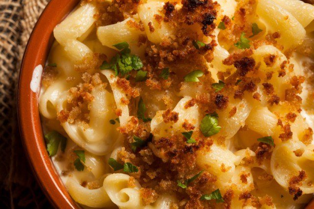 Macaroni and Cheese, breadcrumbs