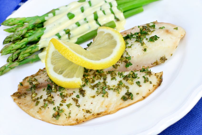 Tilapia, asparagus, Hollandaise sauce, lemons