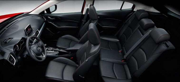 Mazda 3_interior