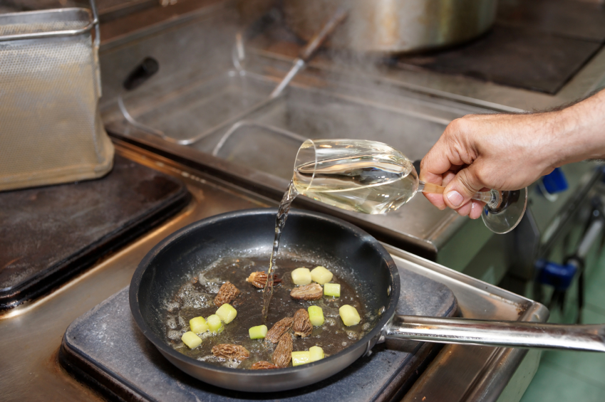 wine, deglaze