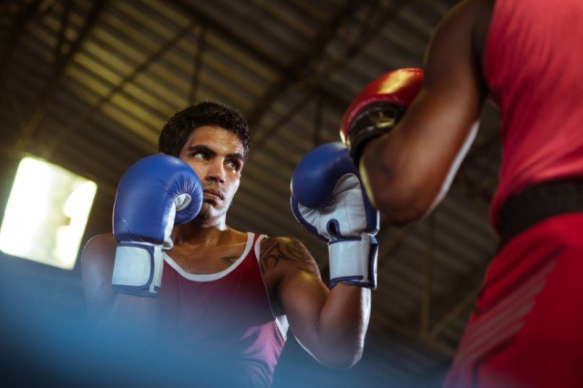 Two guys boxing Two guys boxing