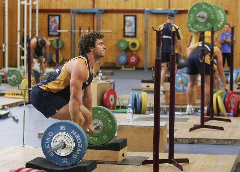 bodybuilder power cleans bodybuilder power cleans