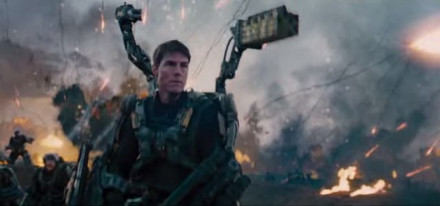 Tom Cruise prepares for battle in heavy gear in Edge of Tomorrow