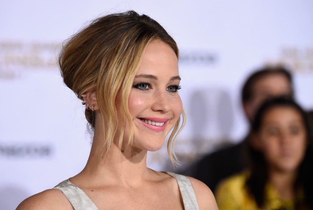 Jennifer Lawrence smiles Jennifer Lawrence smiles