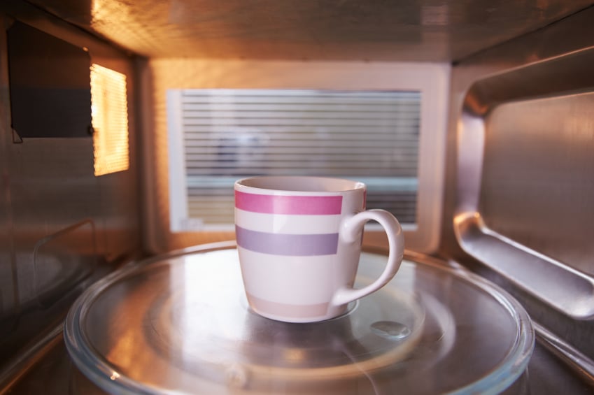 mug in microwave 