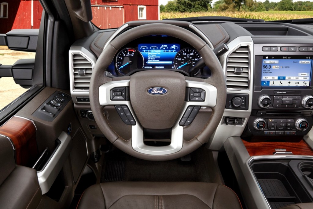 17FordF350KingRanch_4650_HR