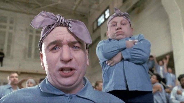 Mike Myers and Verne Troyer in 'Austin Powers in Goldmember'