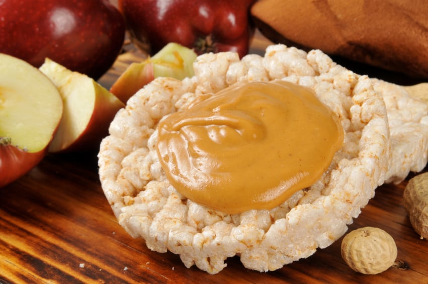 rice cake with nut butter