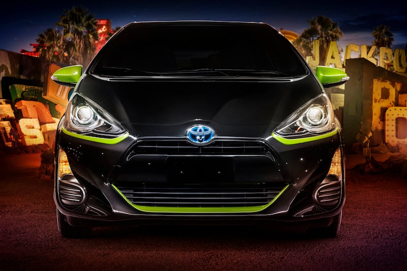 2016_Prius_c_Persona_Series_003_30775263544AD170CFD749CA85EB041268B7B7B9