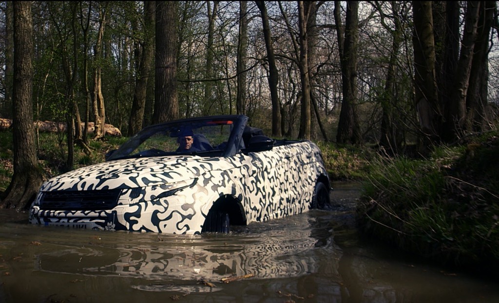 Range_Rover_Evoque_Convertible_testing_at_Eastnor__5_