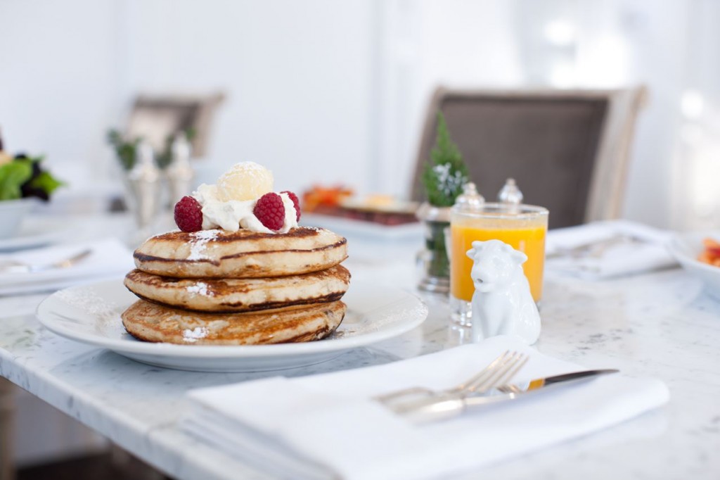 9 Over-the-Top Hotel Breakfasts That Will Satisfy Any Appetite