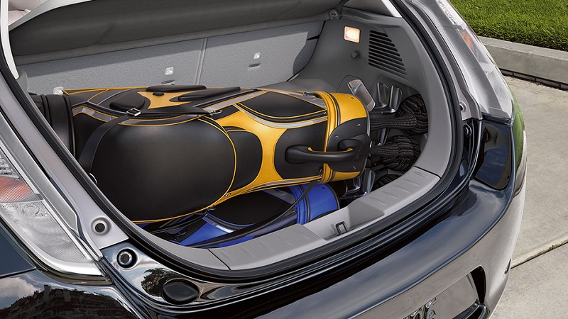 2016-nissan-leaf-rear-cargo-large