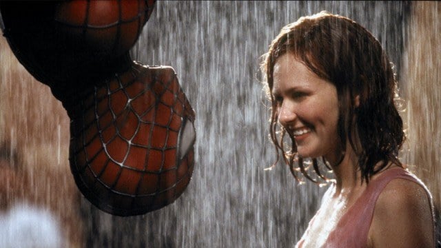 Tobey Maguire as Spider-Man and Kirsten Dunst as Mary Jane in Spider-Man Tobey Maguire as Spider-Man and Kirsten Dunst as Mary Jane in Spider-Man