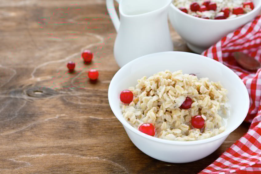 oatmeal, cranberries, currants