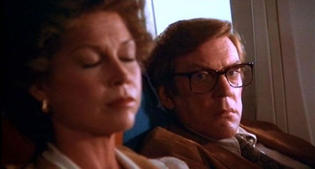Mary Tyler Moore and Donald Sutherland in 'Ordinary People'