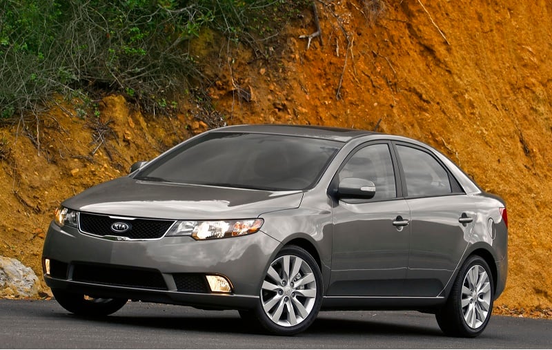 2013-kia-forte_100390920_h