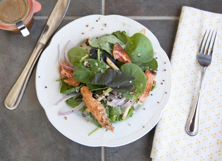 Spicy-Spinach-Salmon-Salad_400sq-embed