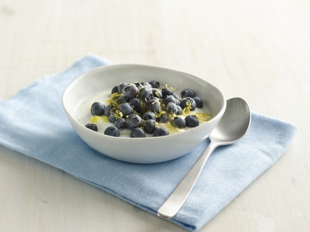 blueberry-lemon-coconut-yogurt-bowl