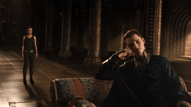 Mila Kunis and Eddie Redmayne in 'Jupiter Ascending'