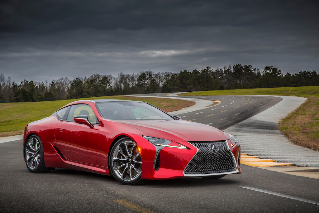 2016_NAIAS_Lexus_LC_500_010_384D6FC1836E6E64479891AFFA7DD02D3BD83C64