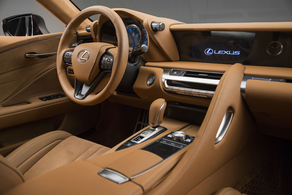 2016_NAIAS_Lexus_LC_500_039_8CF51E23C08810D3740F282E69E4A5FB79AFD4B4