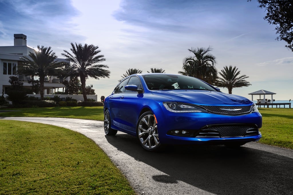 Chrysler 200