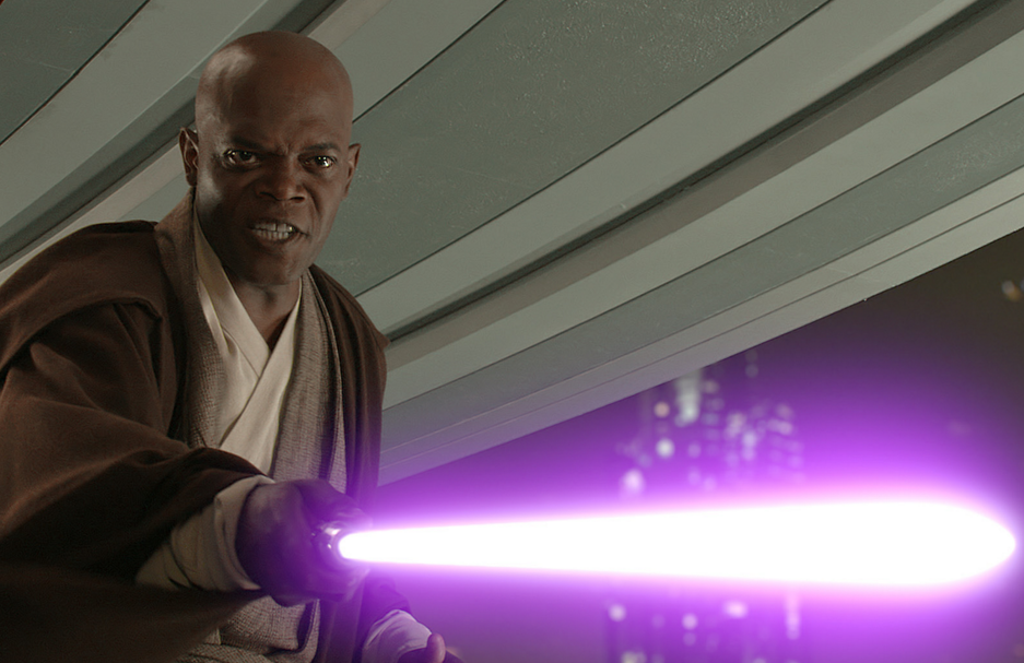 Mace Windu holding his lightsaber out in front of him